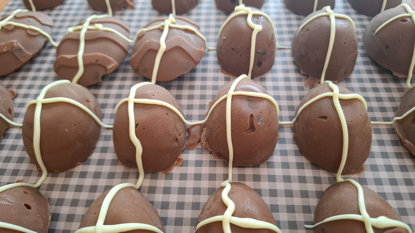April Special - Hot Cross Bun Fudge